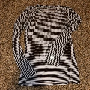 Wonderwink undershirt